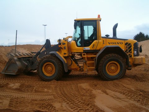 volvo L70     �r 2007