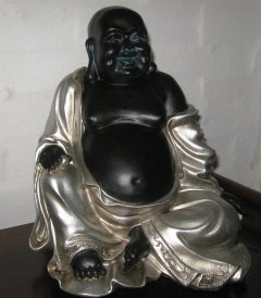 Buddha i sort og slv