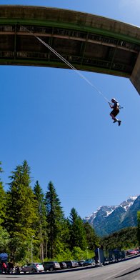 Mega Swing