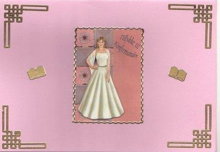 Konfirmant i lang kjole