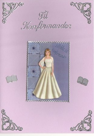 Konfirmant med lang kjole