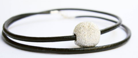 Lonely round leather