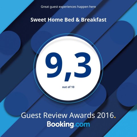 2016 Award from @bookingcom