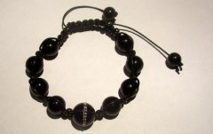 onyx med ring af swarovski krystal om