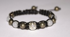 Hvid jade og pyrite
