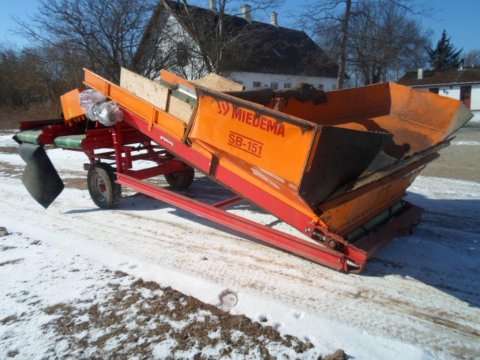 Miedema 151 Hopper