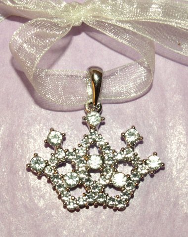 Crown w. ribbon, silver