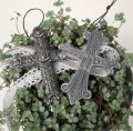 Cross in aluminium, 2 ass. 10 cm