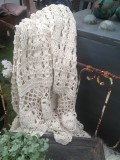 Crotchet throw, 130x180 cm, cream
