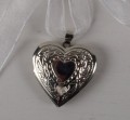 Pendant heart, can open