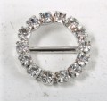 Round clasp w. beads for ribbon