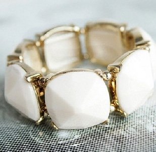 Bohemia armbnd - Hvide akrylsten