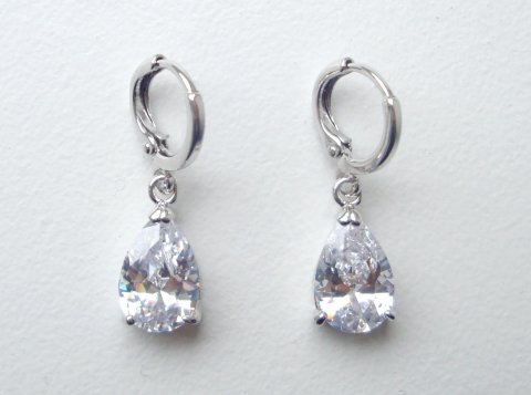 Sienna reringe med hvid swarovski sten - NYHED