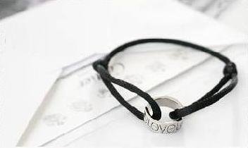 Black Love String Armbnd