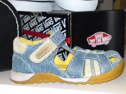 Kennedy sandal str. 22