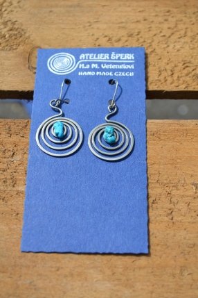 Earrings with turquoise
