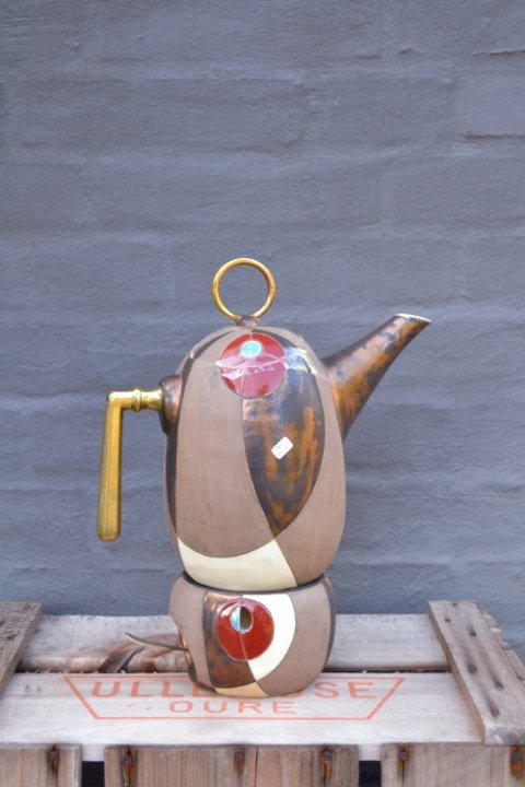 Coffe- teapot with heater for candle