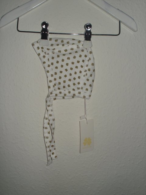 Hollys Baby hjelm m. brune klver, str 62/3 mdr.