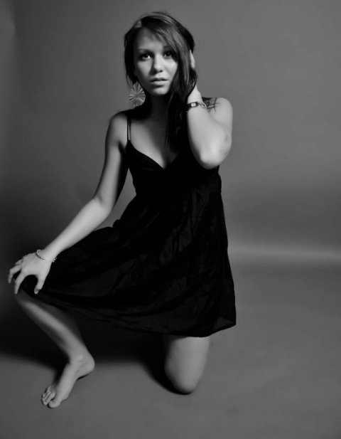 Model- Cecilie