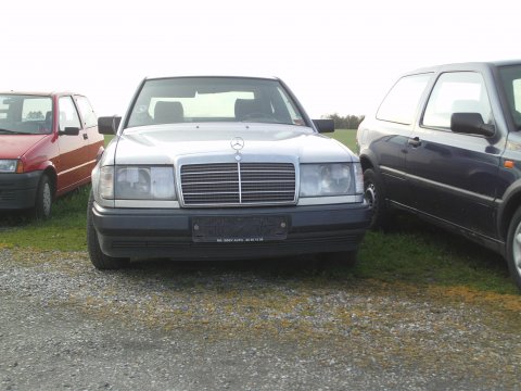 Mercedes 260 E