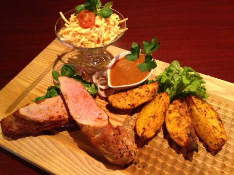 FERDINANDS PORK STEAK