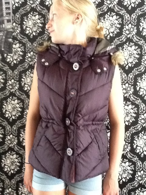Lilla efterrs vest
