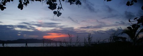 Abendhimmel an der Playa Negra