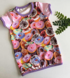 bluse med donuts