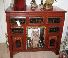 Kinesisk skrivebord